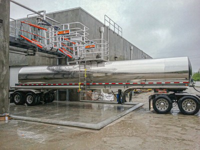Dry Bulk and Liquid Bulk Transloading